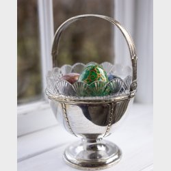 Silver-Plated Bowl with Cut Crystal Insert and Gilded Handle � Mint Condition