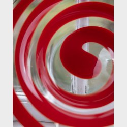 Vintage Art Glass Bowl with Red Spiral Design � Modern Decorative Glass Dish, Scandinavian Style Centerpiece (26 cm)