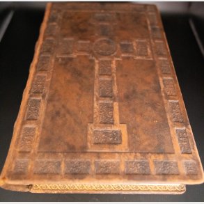 Antique Danish Illustrated Family Bible 1929 � Large Leather Bound Gilt Edge �Illustreret Familie Bibel� with Family Record Pages