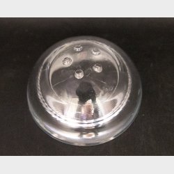 Solid Scandinavian Style Candle Holder � Minimalist Design 9.3 cm