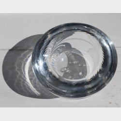 Solid Scandinavian Style Candle Holder � Minimalist Design 9.3 cm