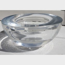 Solid Scandinavian Style Candle Holder � Minimalist Design 9.3 cm