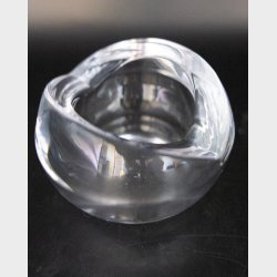 Modern Clear Glass Tealight Holder � Sculptural Heart Shape � Minimalist Scandinavian Style