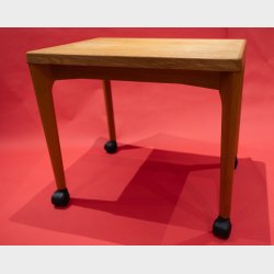 Danish Mid-Century Modern Oak Side Table by Vejle Stole &amp; M�belfabrik � Vintage Scandinavian Design on Castors