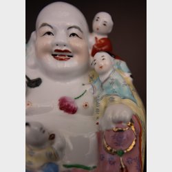 Vintage Chinese Porcelain Happy Buddha with Children Figurine � Hand Painted Buddha Statue, 22 cm