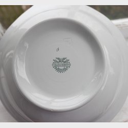 Antique Villeroy &amp; Boch Mettlach Porcelain Dinner Service, 69 Pieces, circa 1900�1930, White with Gilt Rim, Complete Table Setting for 12