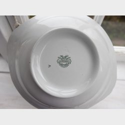 Antique Villeroy &amp; Boch Mettlach Porcelain Dinner Service, 69 Pieces, circa 1900�1930, White with Gilt Rim, Complete Table Setting for 12