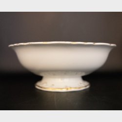 Antique Villeroy &amp; Boch Mettlach Porcelain Dinner Service, 69 Pieces, circa 1900�1930, White with Gilt Rim, Complete Table Setting for 12
