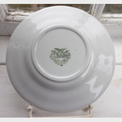 Antique Villeroy &amp; Boch Mettlach Porcelain Dinner Service, 69 Pieces, circa 1900�1930, White with Gilt Rim, Complete Table Setting for 12