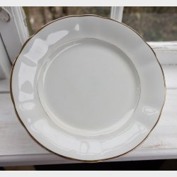 Antique Villeroy &amp; Boch Mettlach Porcelain Dinner Service, 69 Pieces, circa 1900�1930, White with Gilt Rim, Complete Table Setting for 12
