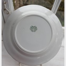 Antique Villeroy &amp; Boch Mettlach Porcelain Dinner Service, 69 Pieces, circa 1900�1930, White with Gilt Rim, Complete Table Setting for 12