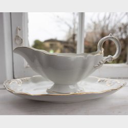 Antique Villeroy &amp; Boch Mettlach Porcelain Dinner Service, 69 Pieces, circa 1900�1930, White with Gilt Rim, Complete Table Setting for 12