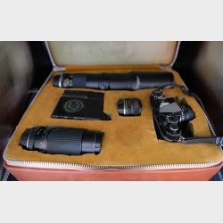 Vintage Yashica FX-D Quartz 35mm SLR Camera Kit � 50mm f/2 Lens + Telephoto Zoom Lenses, Sunpak Auto Zoom 3000 Flash &amp; Leather Hard Case (Japan, 1980s)
