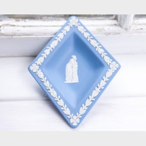 Classic Wedgwood Jasperware Diamond-Shaped Trinket Dish