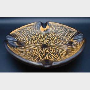 Ceramic ashtray by K�hler (HAK), Denmark