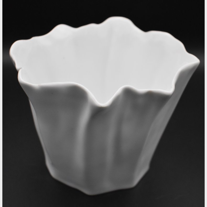 Royal Copenhagen White Porcelain Vase � Modern Sculptural Design