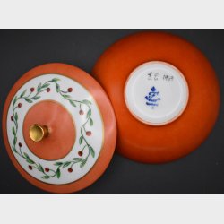 Rosenthal Porcelain Lidded Bowl � Vintage German Candy Dish with Hand-Painted Floral Design