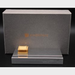 K-Heritage card holder with miniature Gyeonghoeru Pavilion (Korea)