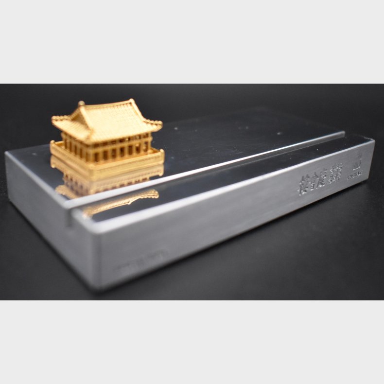 K-Heritage card holder with miniature Gyeonghoeru Pavilion (Korea)