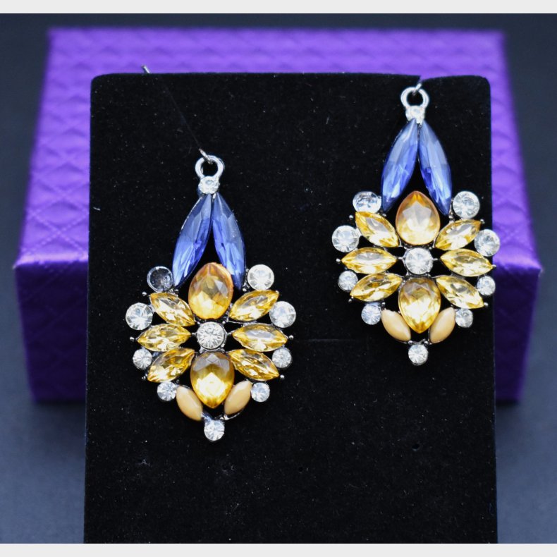 Vintage Statement Rhinestone Drop Earrings � Yellow &amp; Violet Crystal Floral Design