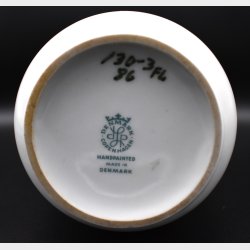 Royal Copenhagen vase in light grey porcelain