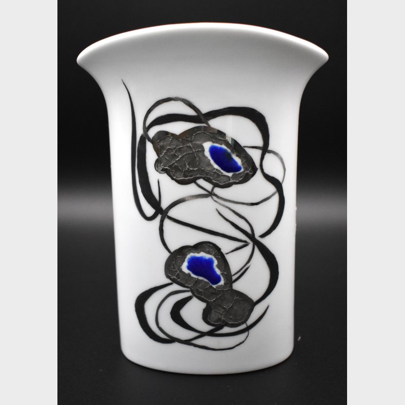 Unique hand-painted porcelain vase signed�Sonja Flindt, 1987