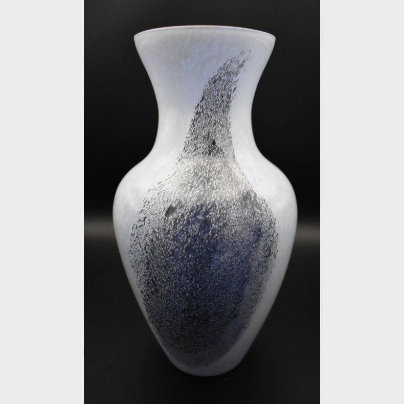 Elegant mid-century ceramic Scandinavian Design vase with a sculptural, organic silhouette