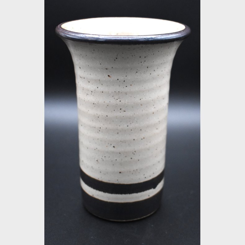 Beautiful Danish studio pottery vase from�S�holm, Bornholm, dated�1981