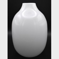 Elegant Danish glass vase by�Holmegaard, designed by�Pia Amzell