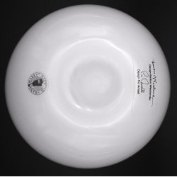 Elegant Danish glass vase by�Holmegaard, designed by�Pia Amzell