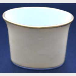 A small porcelain�jar / pot, by�Royal Copenhagen, Denmark