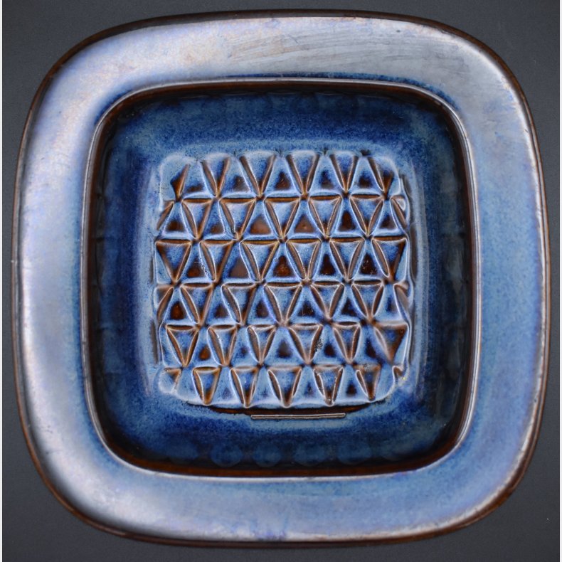 S�holm Stent�j Geometric Relief Dish No. 3335 � Danish Mid-Century Modern