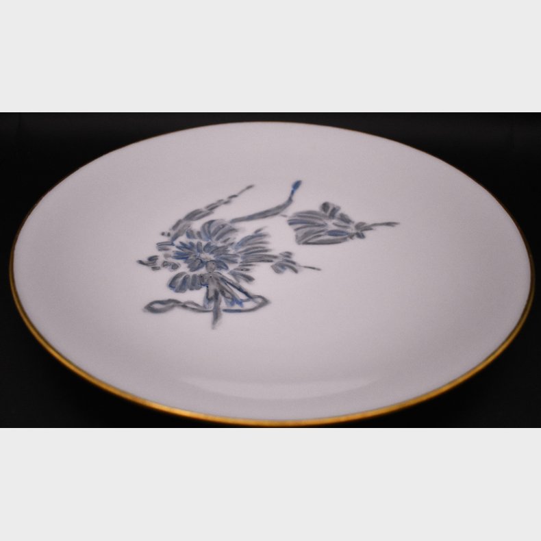Vintage Heinrich &amp; Co Selb Bavaria Porcelain Plate with Gold Rim � Hand Painted Floral Design � Made in Germany