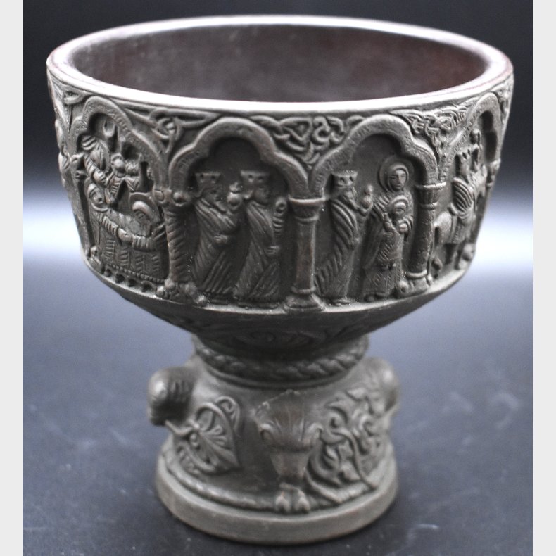 Vintage Danish Pewter Bowl �Denmark 386� � Decorative Relief Cup with Medieval Motif