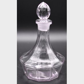 Vintage Cut Glass Decanter with Stopper � Elegant Retro Liquor or Perfume Bottle