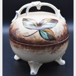 Vintage Hand-Painted Porcelain Lidded Bowl with Clover Motif and Gilt Details