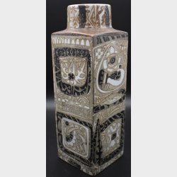 Royal Copenhagen Baca Vase No. 3259 � Nils Thorsson � Mid-Century Danish Design