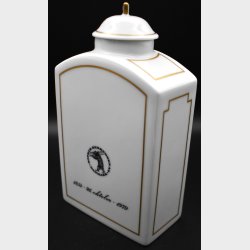 Bing &amp; Gr�ndahl Porcelain Commemorative Lidded Box � Apollo Theatre Copenhagen 1979 (Limited Edition)