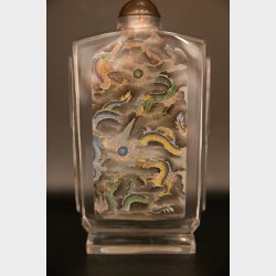 Rare Chinese handcraftet inside-painted glass bottle