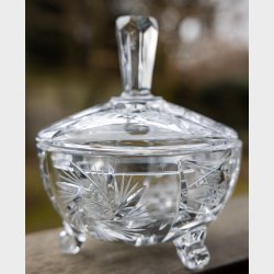 Elegant Footed Crystal Bonbonni�re with Diamond Cut Pattern &amp; Lid