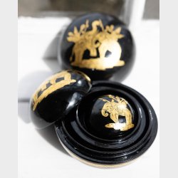 Vintage Black Lacquer Wooden Nesting Boxes with Gold Elephant Motif � Set of Three