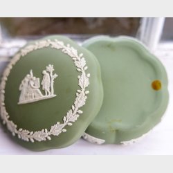 Vintage Wedgwood Green Jasperware Lidded Trinket Box with Classical Relief Design