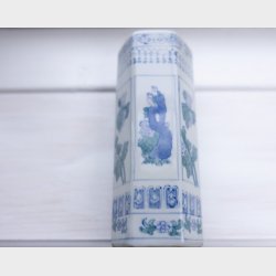 Chinese Hexagonal Porcelain Vase with Rice Grain Pattern � Hand Painted � 16 cm